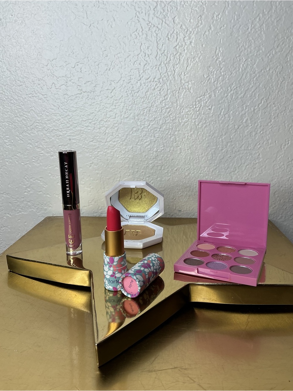 Eyeshadow Pallet, Tarte, Fenty, Urban Decay Set of 4